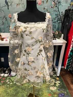 NWOT Sugar Thrillz Floral Embroidered Mini Dress